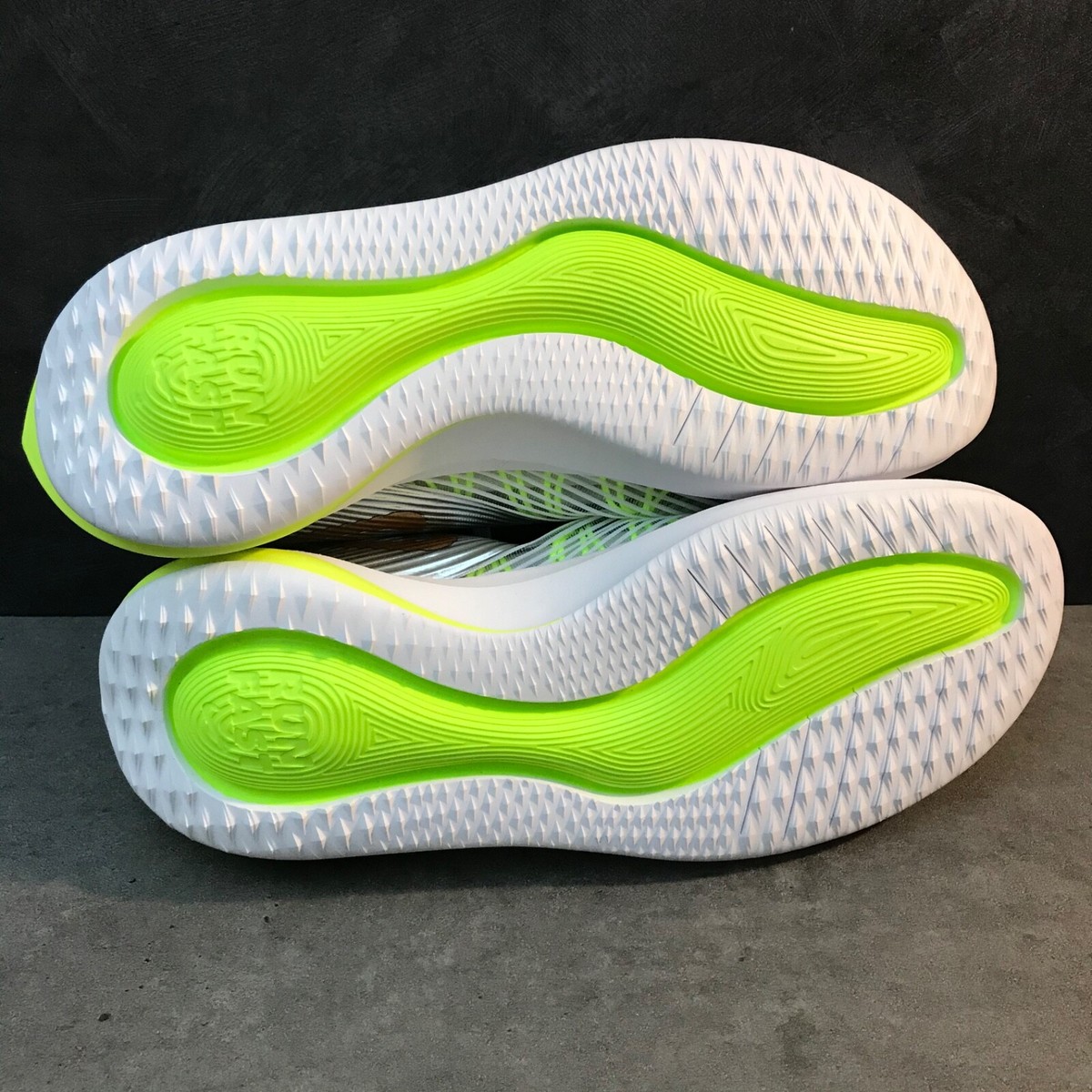 New* Nike Future Speed GS Chrome Metallic Running Shoes | eBay