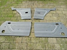 Ford Capri MK2 MK3 Türverkleidung Türpappe Seitenverkleidung SET 4-teilig Ford Capri MK2 MK3 Türverkleidung Türpappe Seitenverkleidung SET 4-teilig