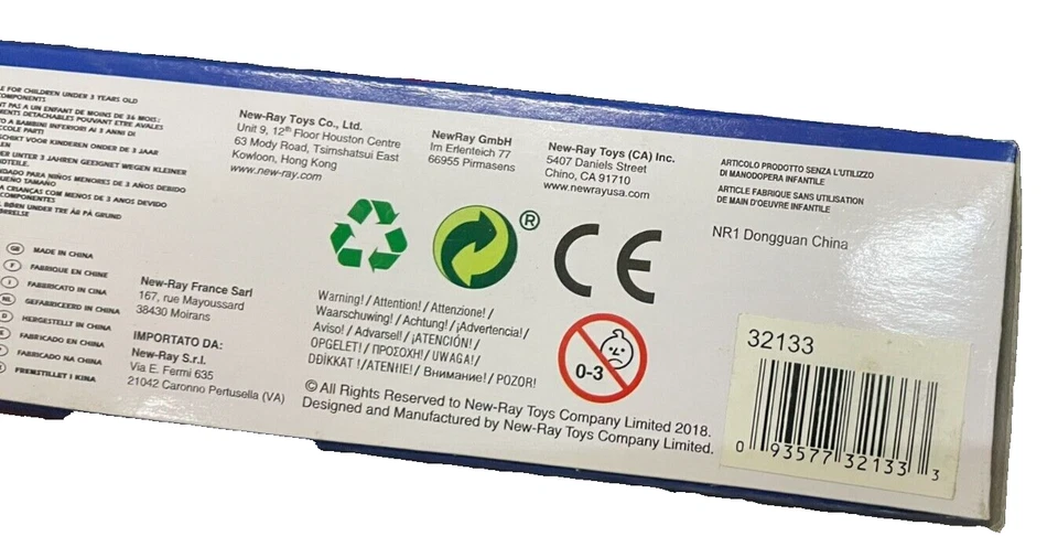 Minicargadora New Holland L230 modelo metal New-Ray 14 Cm Foto 3 de 3