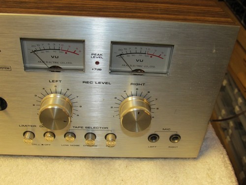 Vintage AKAI CS-705D Stereo Cassette Deck, NEEDS SERVICE - Picture 3 of 8