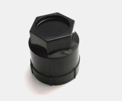 82-92 CAMARO Z28 FIREBIRD TA 10 BLACK LUG NUT PLASTIC SCREW ON COVER 711-020-10
