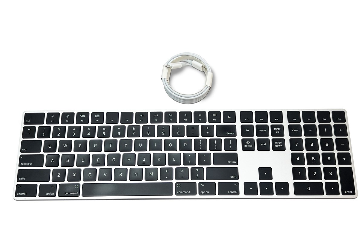 Apple Magic Keyboard ブラック　A1843 Magic Keyboard with Touch ID and Numeric Keypad for Mac