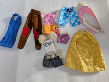 Barbie Rock Kleid Oberteil Konvolut diverse Puppen Kleidung Set