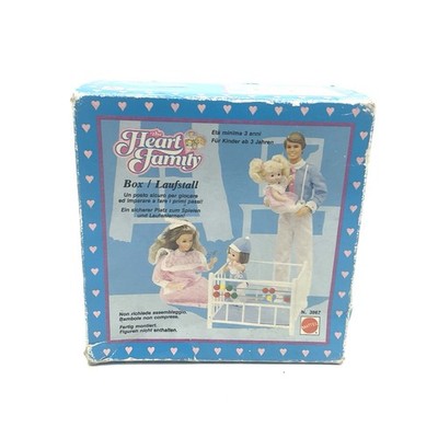 THE HEART FAMILY BABY BOX LA FAMILIA DEL HEART BETT MATTEL New In Box JI