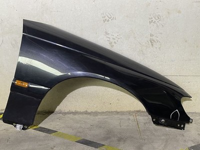 Opel Omega Bj 2000 Kotflügel Rechts Farbe Mistralgrau Zustand gut siehe Bilder