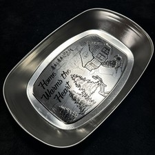 Home Warms the Heart Tin Metal Bread Tray by Dat'l Do It Inc. 10"x 6"