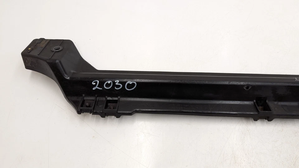 VOLKSWAGEN TOUAREG 7P MK2 PANEL SLAM BARRA INFERIOR 7P0805551 2012 Foto 2 de 4