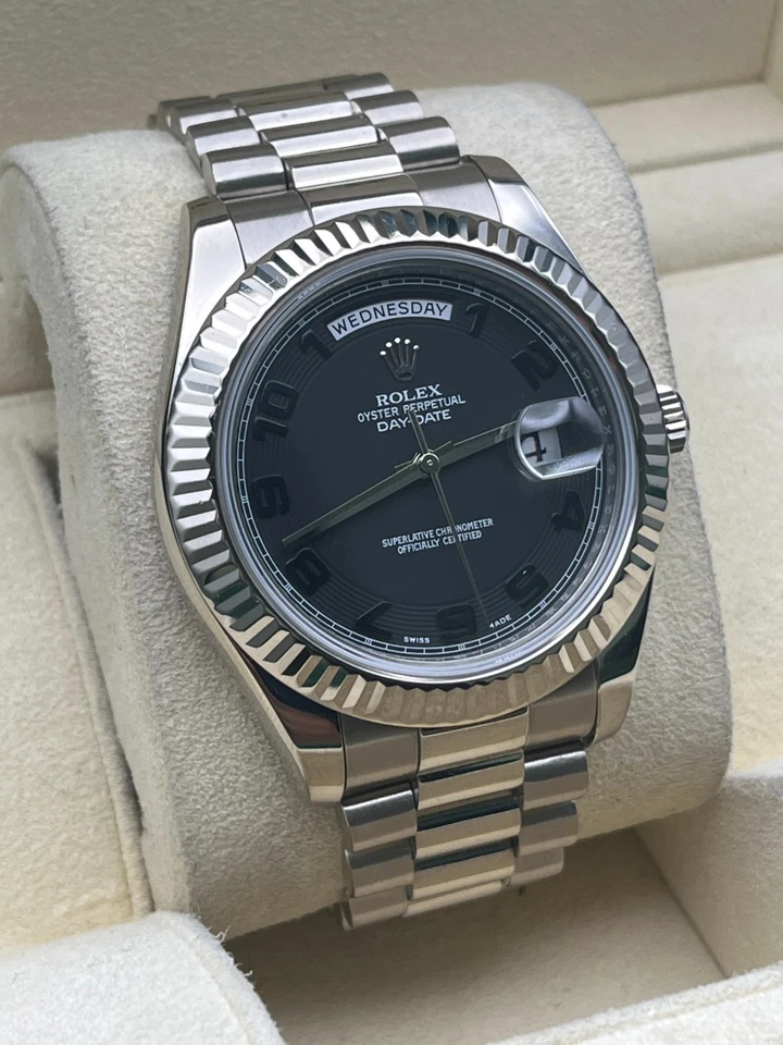 Rolex Day-Date II 41 MM esfera negra oro blanco pulsera President (218239) Foto 3 de 4