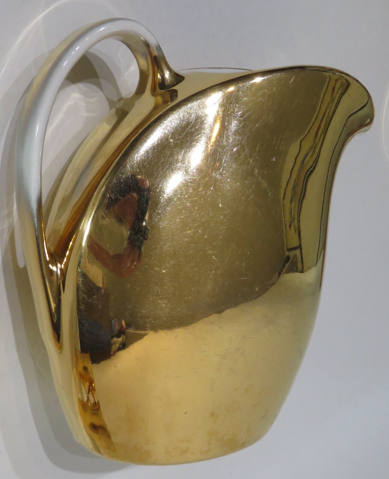 Hall China Co. Golden Glo 22K Gold 8 Cup Water/Juice Pitcher/2 Cups/S&P Shakers