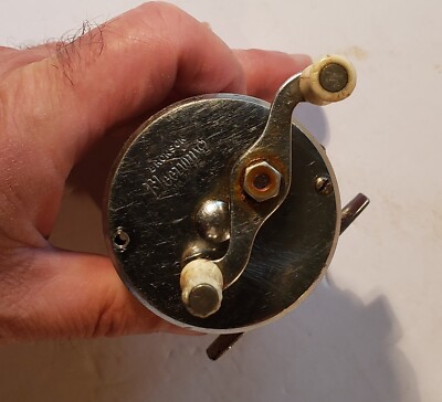 Moulinet De Pêche Vintage BRONSON FLEWING N°2475 – USA – Eau Douce – Fonctionne