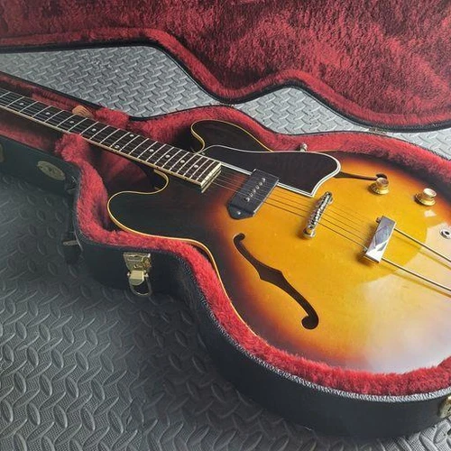 NEAR MINT 1961 GIBSON ES-330T TOBACCO SUNBURST SOUND LOOKS AND PLAYS GREAT 100%