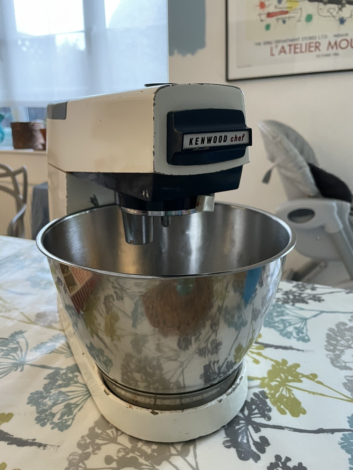 Kenwood Chef food Mixer model A701A with s/s bowl,K beater ,whisk
