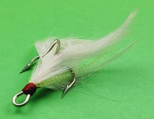 1 Dressed Treble Hook 2/0 White Feather Teaser w Flash 3561E 2X Strong Saltwater