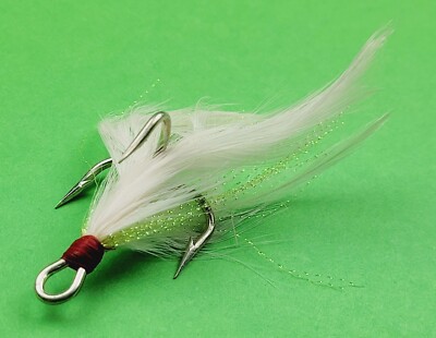 Eagle Claw Lazer Sharp Dressed Treble Hooks 2-Pack - Assorted Sizes With Teaser Feathers 4 thumbnail image