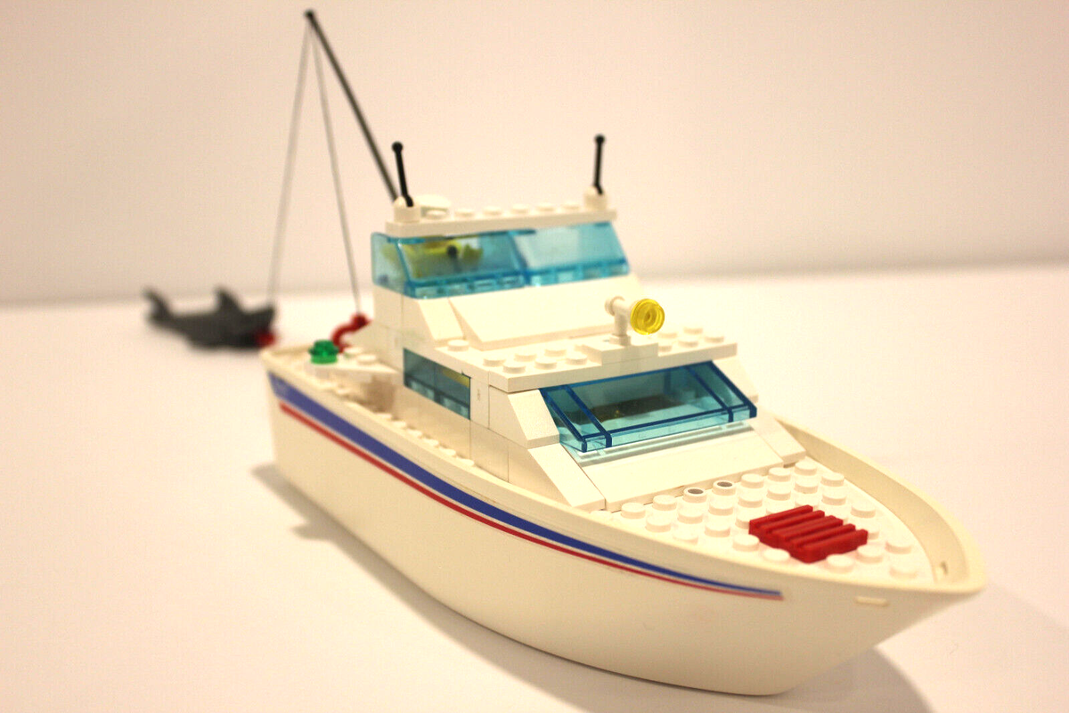 LEGO Boats: Cabin Cruiser (4011) for sale online | eBay