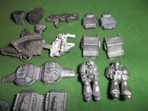 WARHAMMER40K SPACE MARINE RAVENWING METAL LANDSPEEDER DAMAGED - Picture 3 of 4