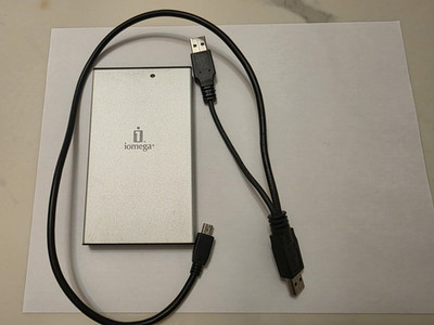 Iomega 80GB Portable External Hard Drive USB 2.0 Silver   Wiped & Tested Working