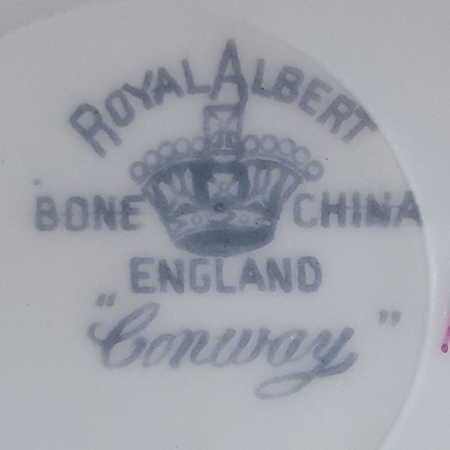 Taza de té y platillo Royal Albert Bone China Inglaterra CONWAY con patas Malvern. Rosa rosa - Imagen 12 de 12