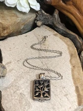 28. SILPADA Sterling 925  Live Laugh Love Onyx Interchangeable Pendant Necklace