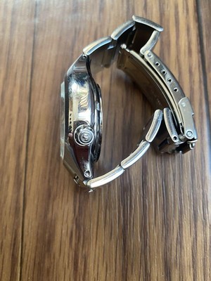 Seiko 7S26-5010 Semi Vintage Watch White Dial Silver Band Used 