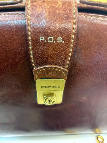 HENRY LOUIS 17" Triple Gusset Bow Top Brief Lawyers /Scholars Briefcase - $745 - Picture 5 of 9