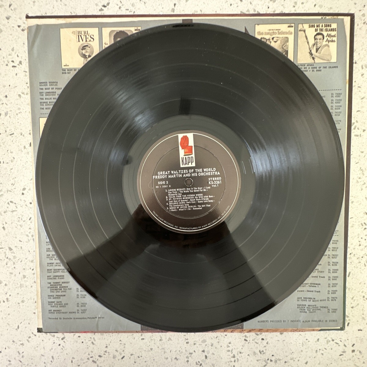 キングダム Freddy Martin And His Orchestra – 27 Great Waltzes Vol. 1 - Kapp