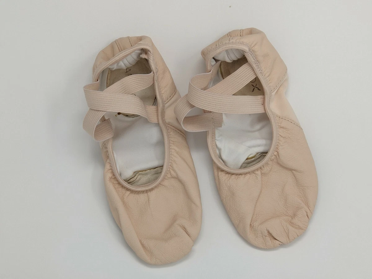 Capezio top hanami leather