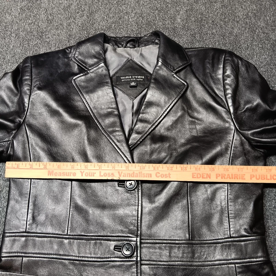 Valerie Stevens Lamb Leather Jacket Women Medium Black 3 Button Front Soft - Image 4 of 4