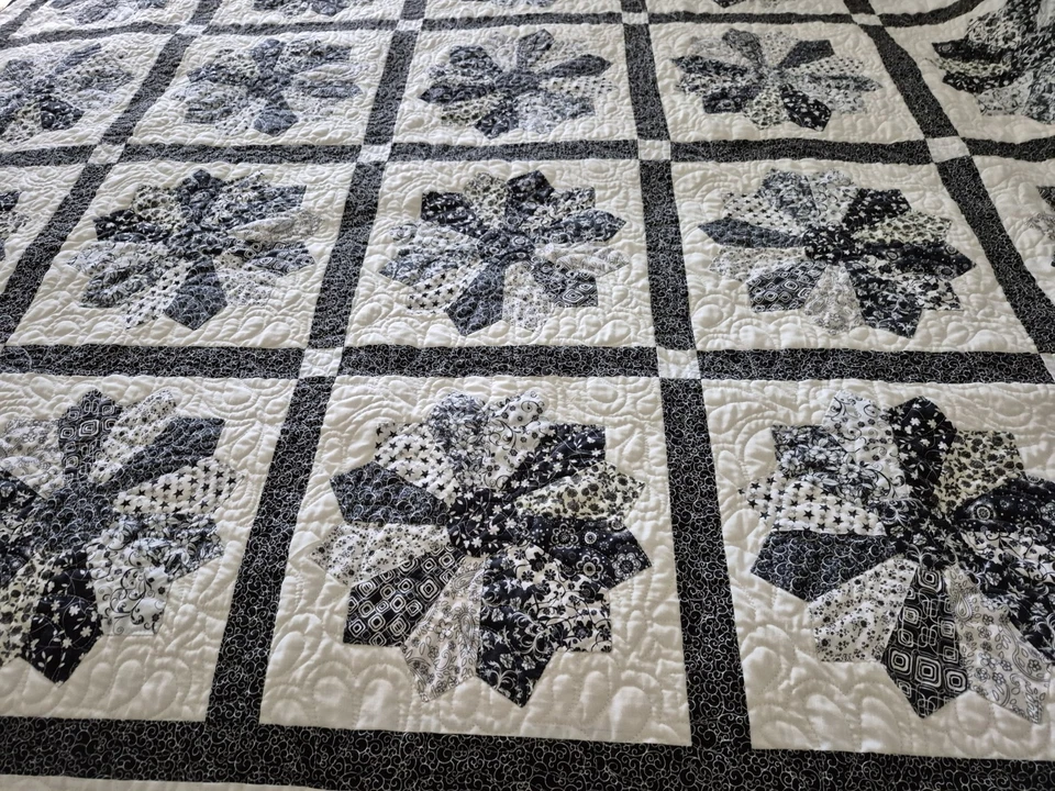  Edredón hecho a mano en venta 75x75 Foto 2 de 4