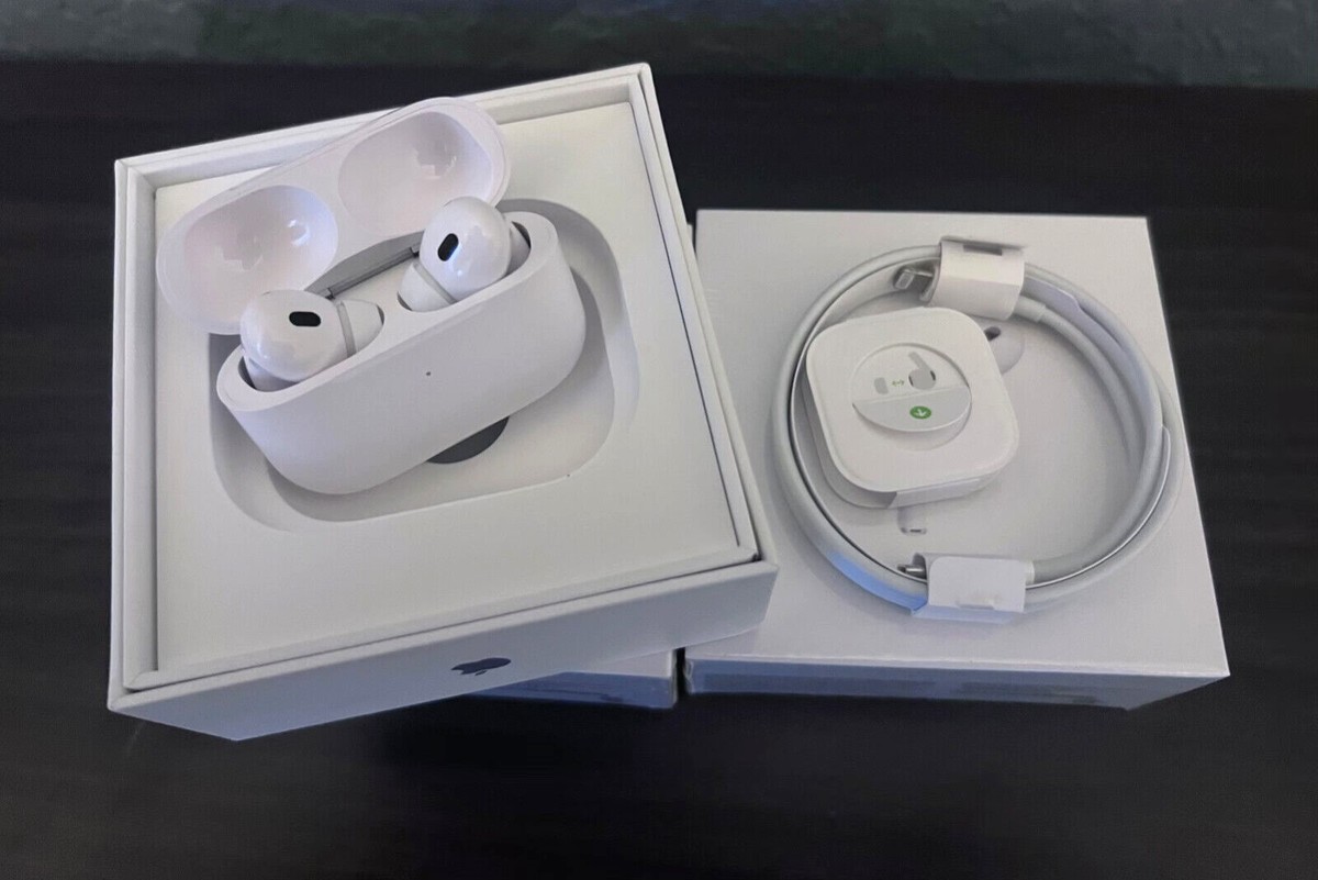 イヤホン AirPods Pro with Wireless Charging Case Amazon.com: Apple AirPods Pro Wireless Earbuds with MagSafe