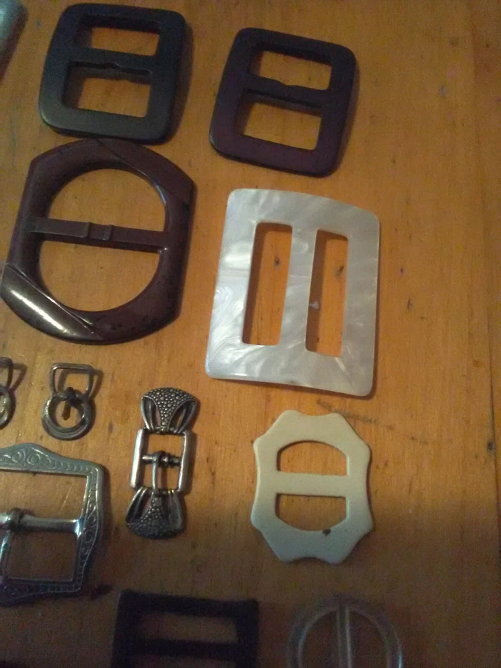 De colección Art Deco Mujer Cinturón Hebillas Celuloide/Plástico/Baquelita (LOTE MXD) Foto 4 de 4