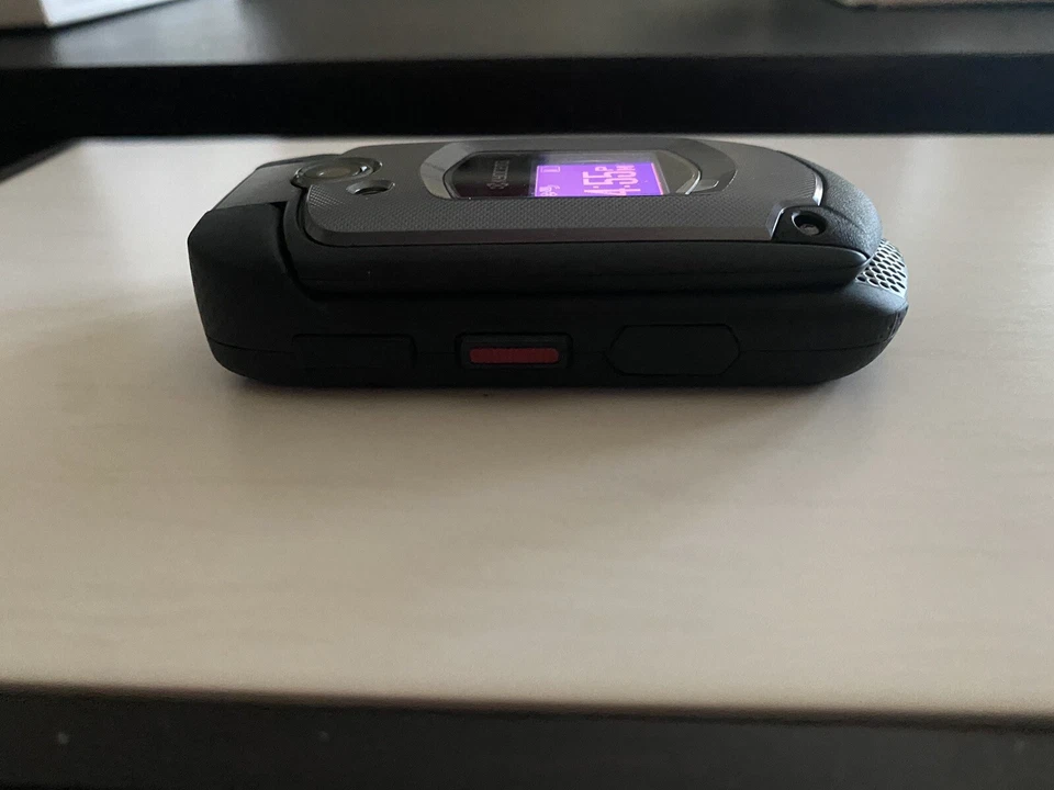 Kyocera Duraxtp E4281 - 16GB - Black (Sprint) - Image 4 of 4