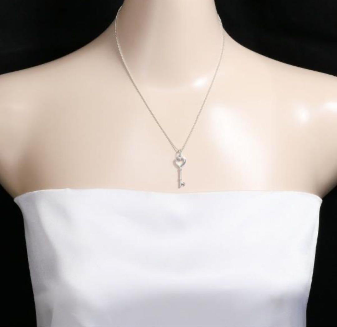 Tiffany & co. charm Diamond heart key charm K18WG Pendant Tiffany & co. charm Diamond heart key charm K18WG Pendant