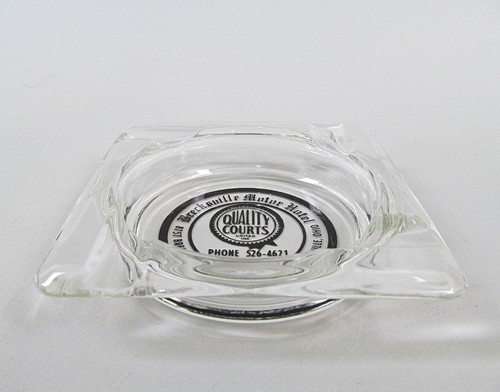 Brecksville Motor Hotel Quality Courts Ohio Ashtray Glass Vintage Advertising - Picture 3 of 4