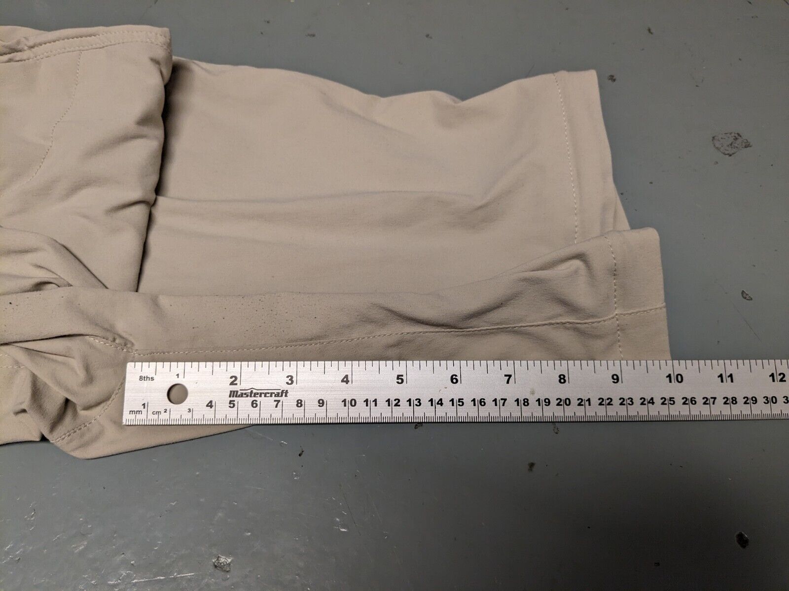 Columbia Omni Shield Women Convertible Cargo Hiking Pants Size 10 Khaki Zip Off