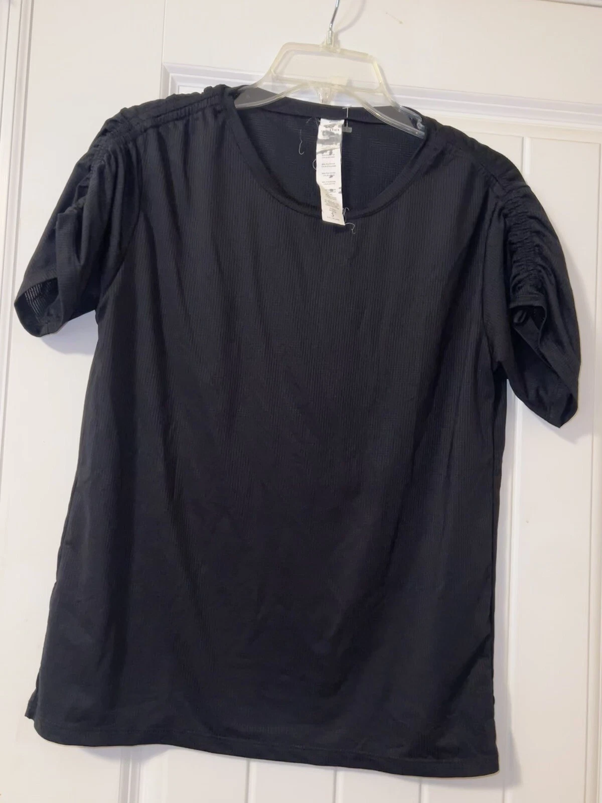 fabletics short sleeved cinched sleeves athletic t-shirt shirt