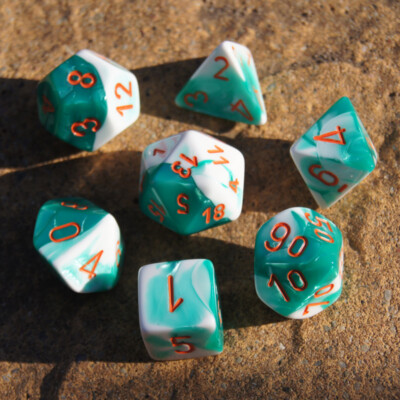 Würfelset 7 Chessex LabDice mint green-white DND DSA RPG Rollenspiel Würfel CHX