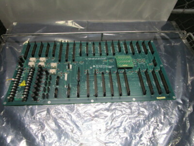 AMAT 0100-76181 PCB, Sytstem Wiring Distribution BOARD ASSY AMAT P5000, 104242
