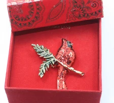 Macy's Holiday Lane Red Cardinal Bird Enamel Holiday Pin Brooch NEW w/ Gift Box
