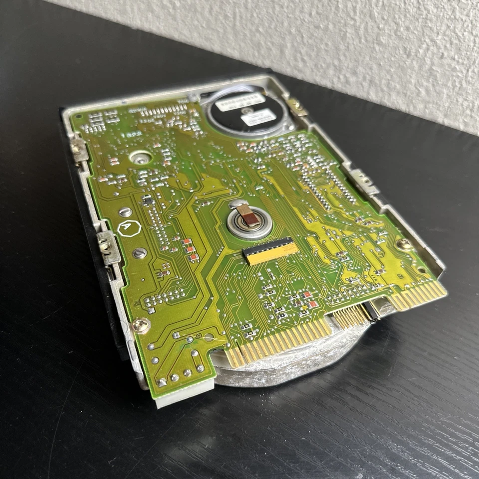 Used Seagate ST-251 MLC-1 MFM 5.25" 42MB HH Old Computer Hard Drive Disk - Image 3 of 4