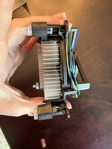 Intel i7-9700F Open As Is See Photos Read - Afbeelding 10 van 15