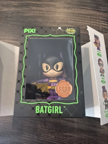 Thrilljoy PIX! Batman 1966 Batgirl LE 6666 Common Hero