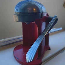 Juice O Mat - Vintage 1950s Juicer 