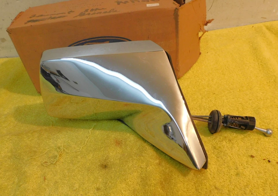 80-82 Granada 81-82 Cougar 79 Fairmont Zephyr NOS RH REMOTE CONTROL DOOR MIRROR - Image 4 of 4