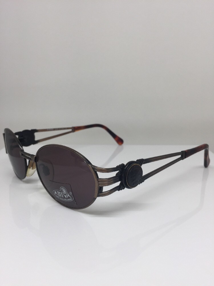 FENDI　サングラス　SL7035　ブラウンレンズ　べっ甲柄・ゴールドフレーム FENDI サングラス SL7035 ブラウンレンズ べっ甲柄・ゴールド