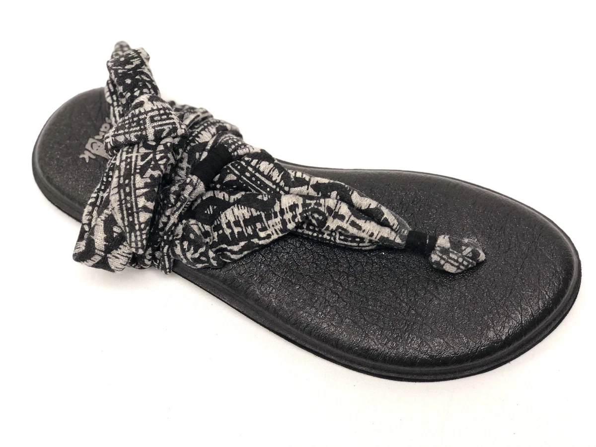 Sanuk yoga hotsell slinged up