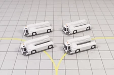 AIRCRAFT PUSHBACK TUGS 4x WIDEBODY Airport GSE White Vehicle Model 1:200 Diorama