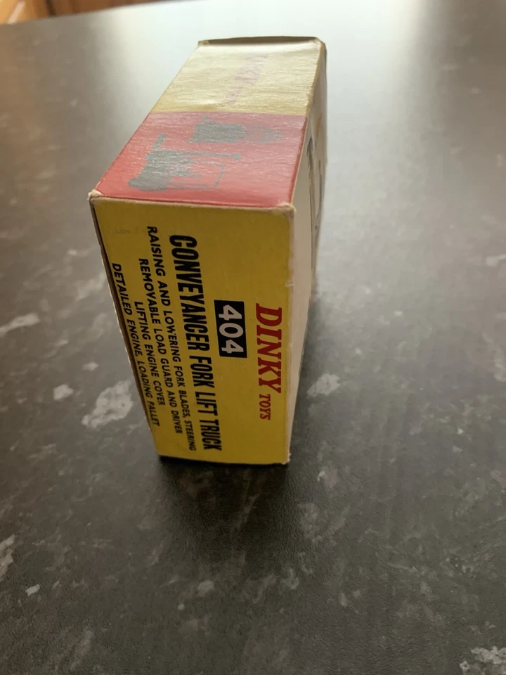 Dinky 404 Conveyancer Fork Lift Truck - Image 2 of 4