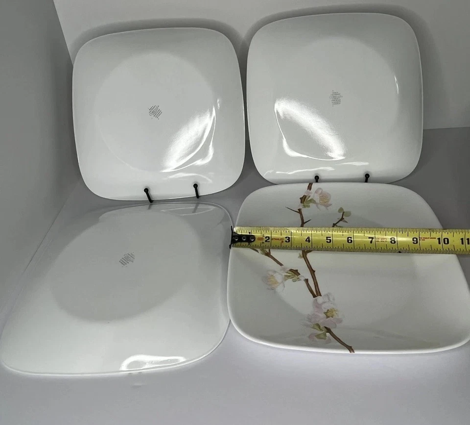 Set of 4 Pre Owned Corelle Vitrelle Square Dinner Plates China Blossom 10 1/2" - Image 4 of 4