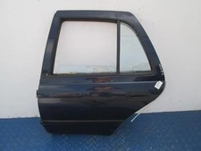 Porte arrière et accessoires Nissan SUNNY